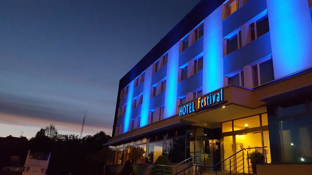 Отель Hotel Festival Ополе-18